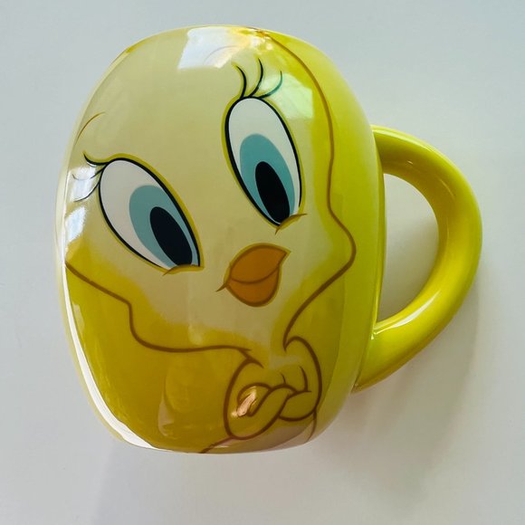 Warner Bros. Other - TWEETY BIRD Looney Tunes "I Tawt I Taw a Puddy Tat" Mug EUC